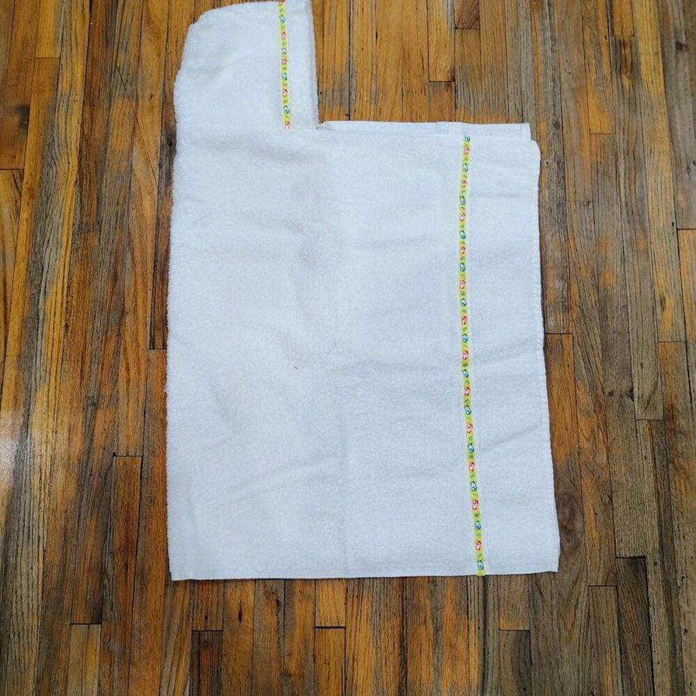 Hooded bath towel